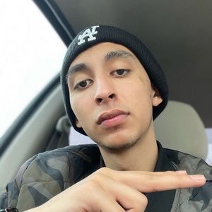 Meet your Posher, Adrian